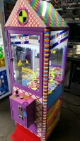 CANDY CRANE HOUSE LOLLIPOP SMART CANDY CRANE MACHINE - 2