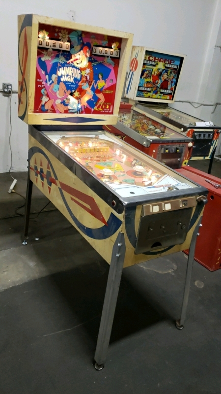 JUMPIN JACK 2 PLAYER CLASSIC PINBALL MACHINE GOTTLIEB