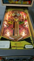 BALLY CHAMP PINBALL MACHINE BALLY 1974 - 4