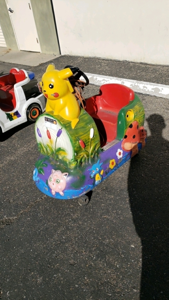 KIDDIE RIDE PIKACHU LOG RIDE #2