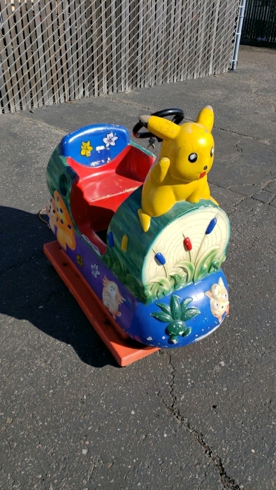 KIDDIE RIDE PIKACHU LOG RIDE #3