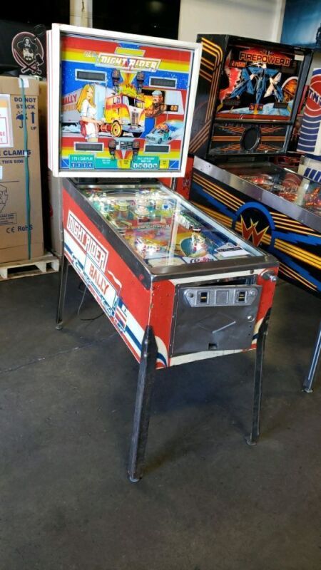 NIGHT RIDER CLASSIC BALLY PINBALL MACHINE