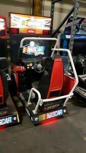 NASCAR DELUXE 46" LCD RACING ARCADE GAME GLOBAL VR