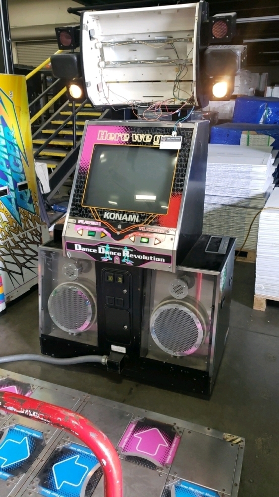 DDR EXTREME 8TH MIX DANCE ARCADE GAME KONAMI