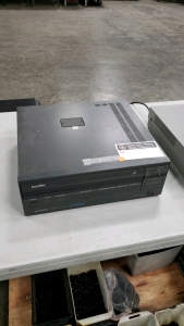 LOT OF 2 LASER DISC PLAYERS FOR LASER GAMES