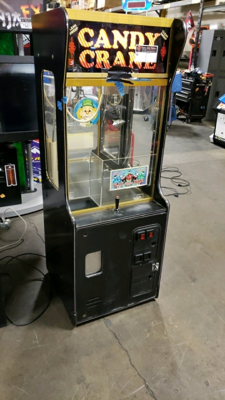 SMART 24" CANDY SHOVEL CLAW CRANE MACHINE