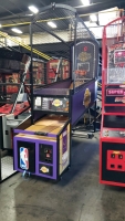 NBA HOOPS L.A. LAKERS THEME BASKETBALL SPORTS ARCADE GAME by ICE - 2