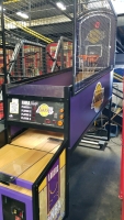 NBA HOOPS L.A. LAKERS THEME BASKETBALL SPORTS ARCADE GAME by ICE - 3