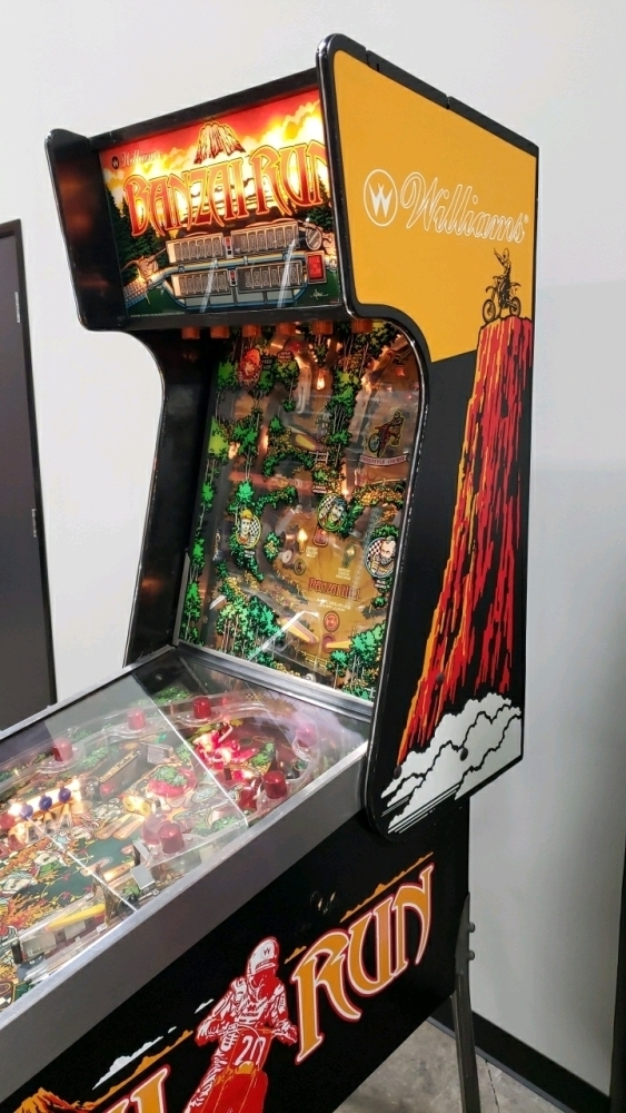 BANZAI RUN PINBALL MACHINE WILLIAMS 1988 WOW! SUPER RARE CONDITION