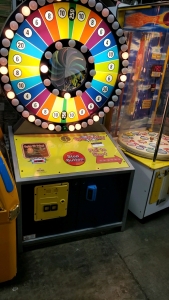 SPIN-N-WIN STANDARD SIZE TICKET REDEMPTION GAME SKEEBALL