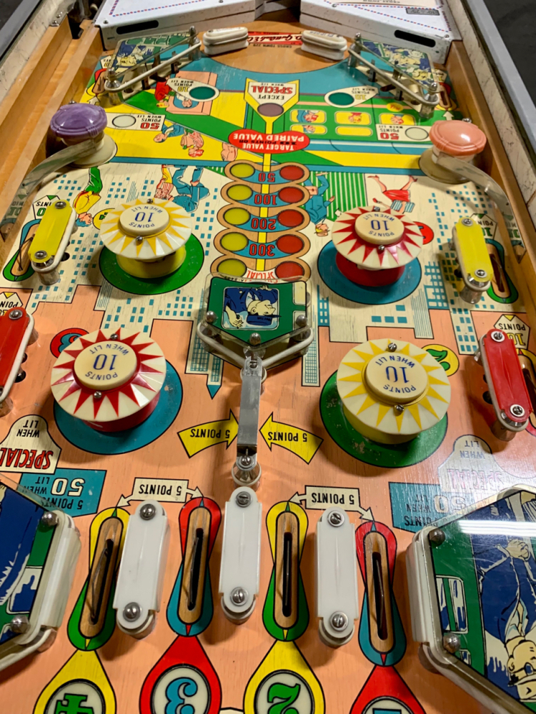 CROSS TOWN ELECTRO MECHANICAL PINBALL MACHINE GOTTLIEB 1966