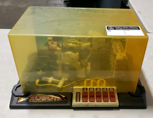 1 LOT- VINTAGE ROBOTIX DISPLAY CASE COLLECTIBLE