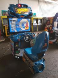 H2oVERDRIVE DELUXE RACING ARCADE GAME