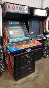 NBA JAM TOURNAMENT EDITION MIDWAY ARCADE GAME