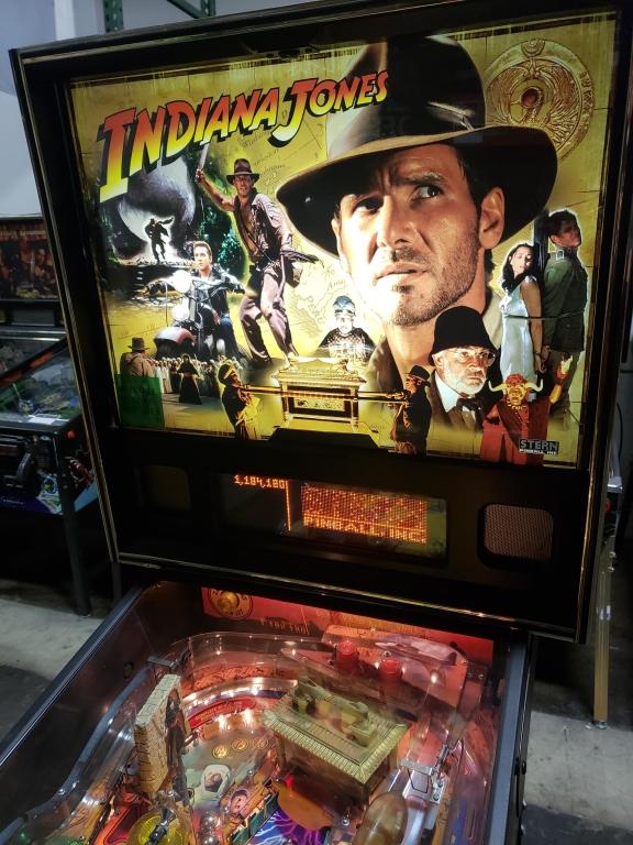 1992 indiana jones pinball machine