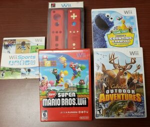 Nintendo Wii 4 Game Bundle w/ Touki Remote in Box