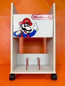 Nintendo NES – Mario Rolling Storage Cart