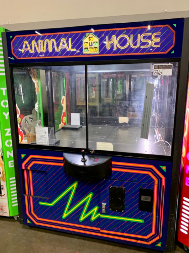 60" RAINBOW ANIMAL HOUSE PLUSH CRANE MACHINE