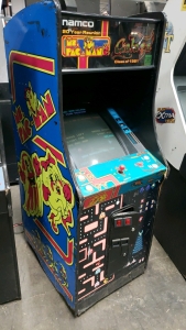 CLASS OF 1981 MS. PACMAN GALAGA UPRIGHT ARCADE GAME NAMCO