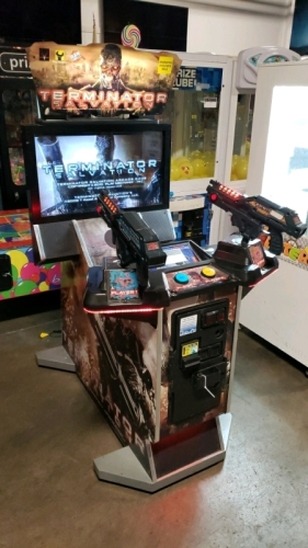 TERMINATOR SALVATION 32" FIXED GUN SHOOTER ARCADE GAME RAW THRILLS