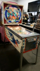 FREEDOM SOLID STATE PINBALL MACHINE BALLY 1976