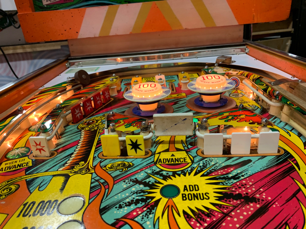 EYE OF THE TIGER E.M. PINBALL MACHINE GOTTLIEB 1978
