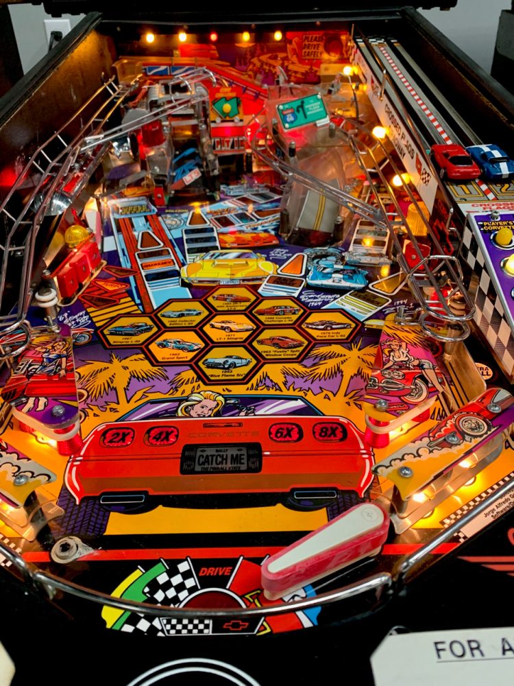 CORVETTE PINBALL MACHINE BALLY 1994