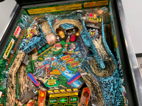 BLACKWATER 100 PINBALL MACHINE BALLY 1988 - 12