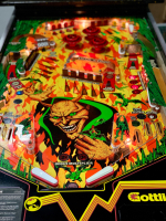 DEVIL'S DARE GOTTLIEB WIDEBODY PINBALL MACHINE 1982 - 11