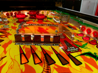 DEVIL'S DARE GOTTLIEB WIDEBODY PINBALL MACHINE 1982 - 12