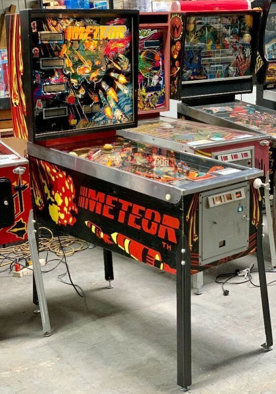 METEOR PINBALL MACHINE STERN CLASSIC 1979