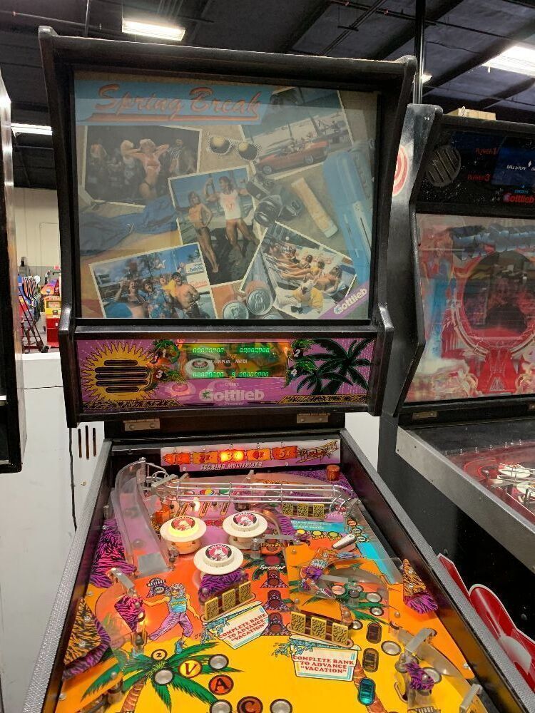 Spring Break Pinball Machine SPRING BREAK PINBALL MACHINE GOTTLIEB 1987