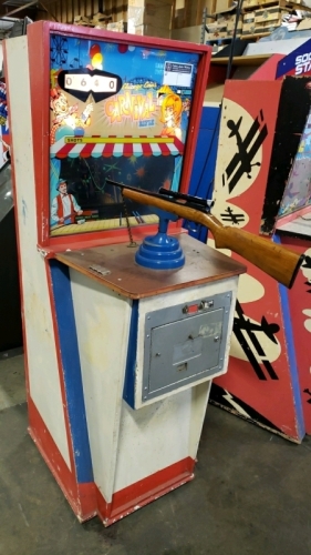 CHICAGO COIN'S CARNIVAL RIFLE SHOOTING GALLERY ARCADE GAME E.M.