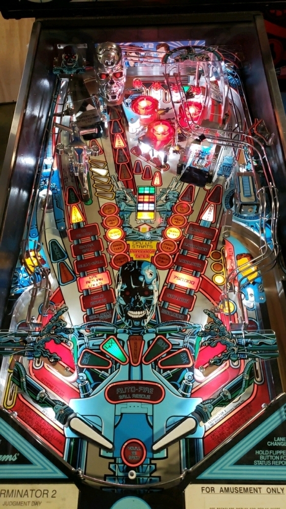 TERMINATOR 2 JUDGEMENT DAY PINBALL MACHINE WILLIAMS 1991