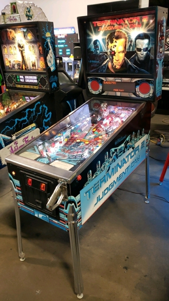 TERMINATOR 2 JUDGEMENT DAY PINBALL MACHINE WILLIAMS 1991