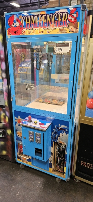 CHALLENGER PLUSH CLAW CRANE MACHINE #1