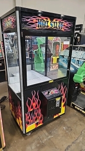 30" HOT STUFF PLUSH CLAW CRANE MACHINE