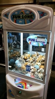 30" FUN ZONE COLOR LED PLUSH CLAW CRANE MACHINE COAST TO COAST - 7