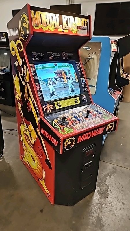 MORTAL KOMBAT UPRIGHT 25" MIDWAY ARCADE GAME DEDICATED