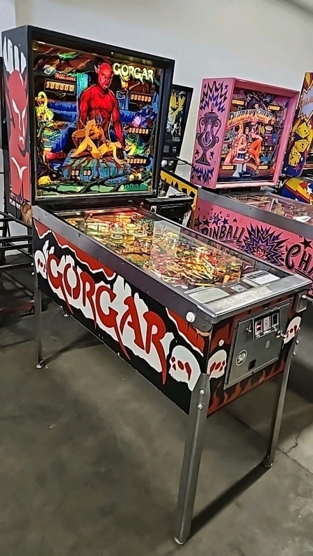 GORGAR CLASSIC WILLIAMS PINBALL MACHINE