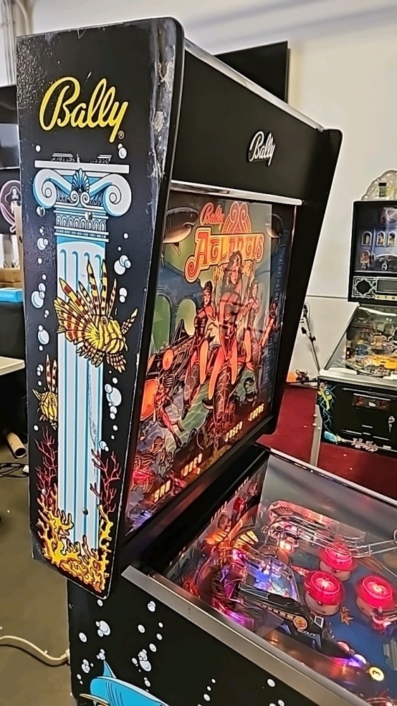 ATLANTIS CLASSIC PINBALL MACHINE BALLY MIDWAY 1989