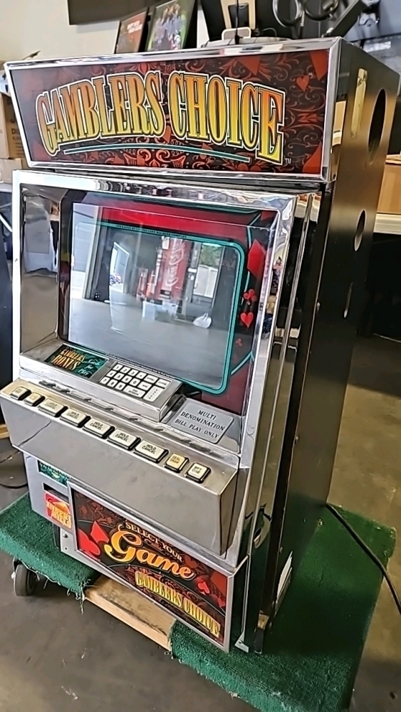 Rustic Poker Machine ANTIQUE GAMBLER'S CHOICE VIDEO POKER UPRIGHT GAMING MACHINE