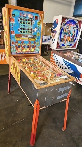 BALLY NIGHT CLUB BINGO NUDGE PINBALL STYLE MACHINE