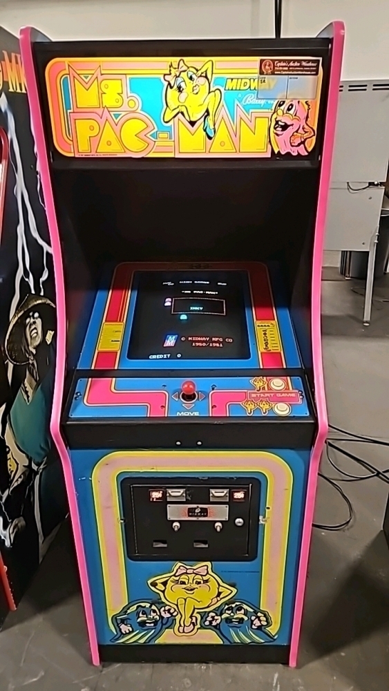 MS PAC-MAN CLASSIC UPRIGHT ARCADE GAME BALLY MIDWAY