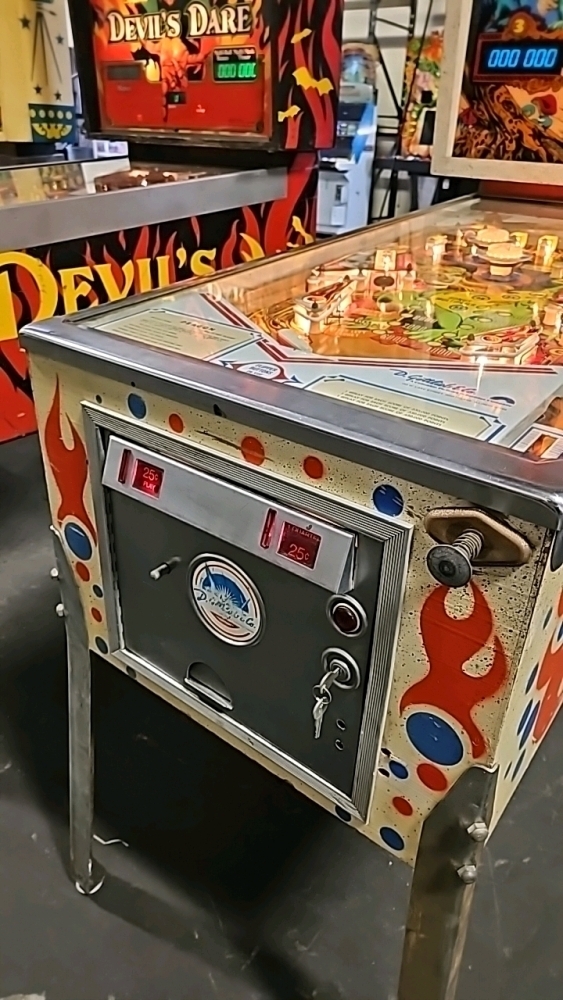 DRAGON CLASSIC SOLID STATE PINBALL MACHINE GOTTLIEB 1978