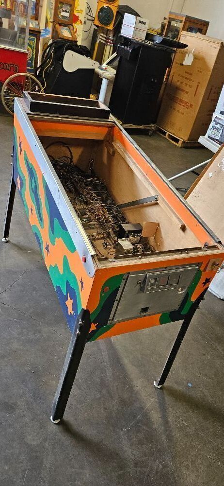 JIVE TIME PINBALL MACHINE LOWER CABINET ON LEGS
