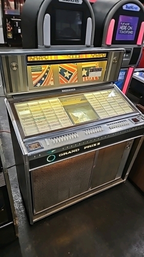 ROCKOLA GRAND PRIX II MUSIC COIN OP JUKEBOX