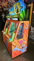 SPONGEBOB SQUARE PANTS PINEAPPLE ARCADE GAME ANDAMIRO - 10