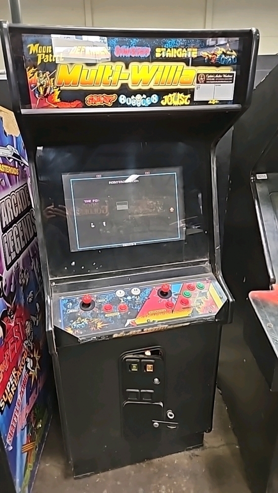 MULTICADE WILLIAMS UPRIGHT ARCADE GAME