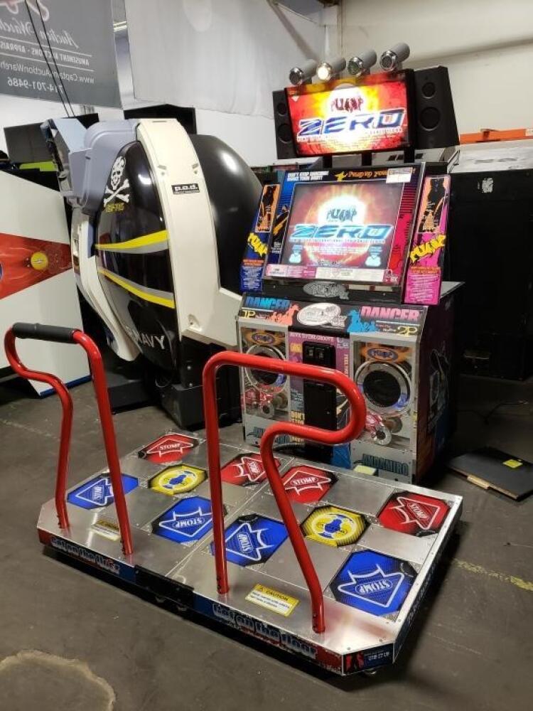 Pump Game Machine PUMP IT UP ZERO DANCE STAGE ARCADE GAME